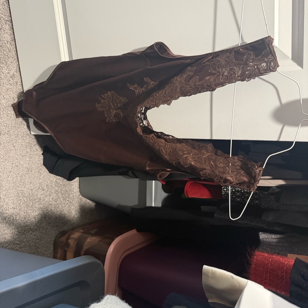 Elegant Brown Lace Bodysuit Zara
